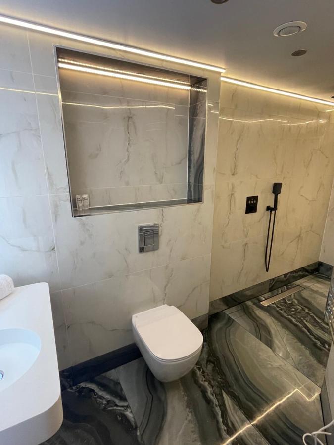 Luxury Apartment Edinburgh Centre With Steam Room Exterior photo